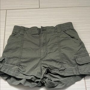 Hollister Olive Cargo Utility Shorts